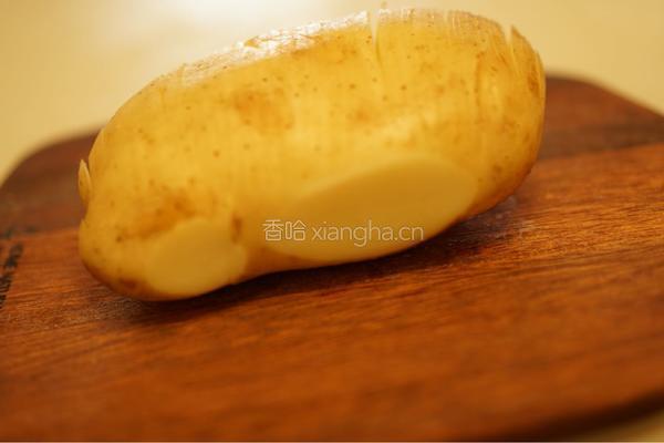 千层风琴土豆的做法图解1