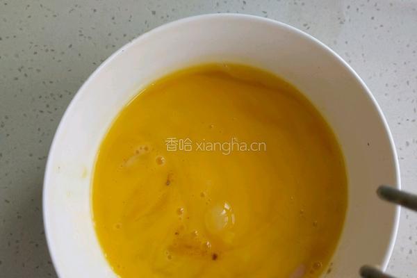 西红柿炒鸡蛋的做法图解1