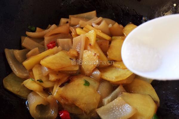 肉皮烧土豆片的做法图解8