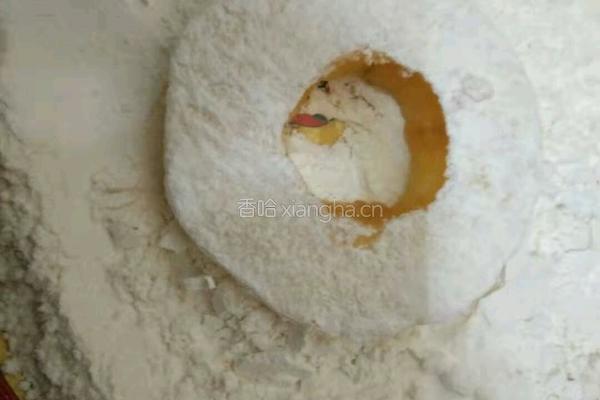 油炸苹果甜甜圈的做法图解6