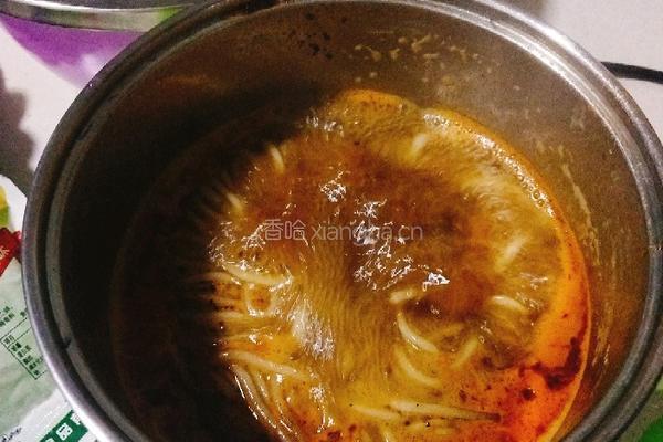 酸辣粉的做法图解3