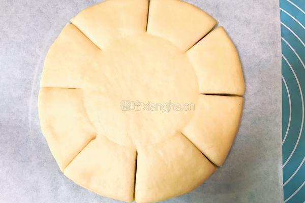 花式豆沙面包—向日葵的做法图解14