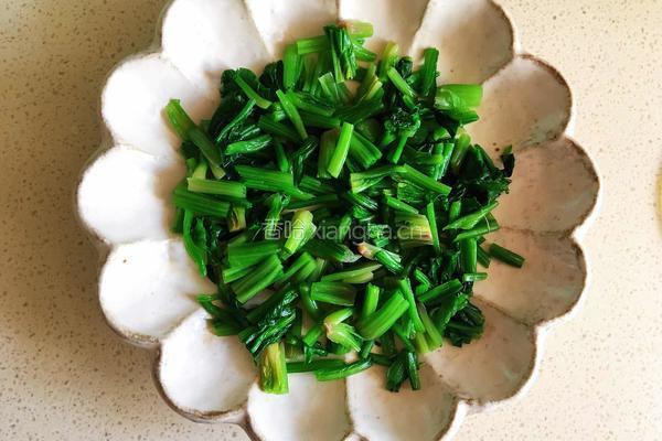 菠菜虾仁蒸蛋的做法图解4