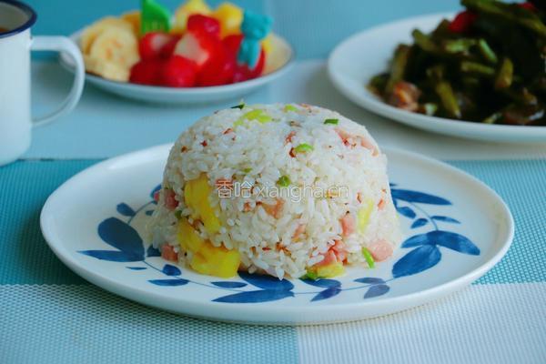 火腿菠萝水果饭的做法图解3