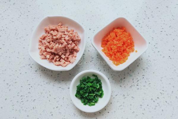 午餐肉蒸豆腐的做法图解3