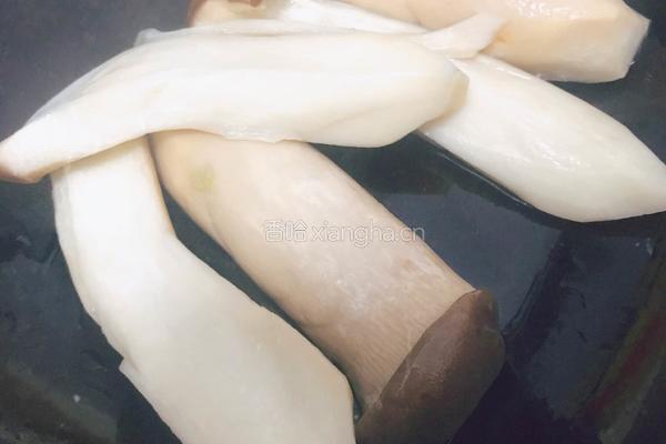 开胃小菜的做法图解1