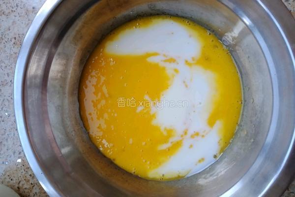 微波炉戚风蛋糕的做法图解4