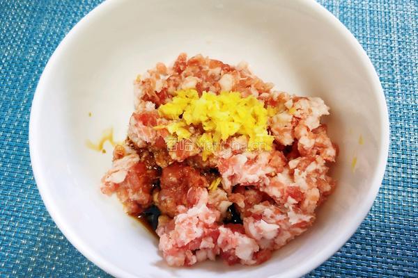 豆豉肉沫蒸南瓜的做法图解3