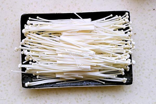 肉末金针菇的做法图解1