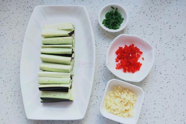 蒜蓉茄子的做法图解2