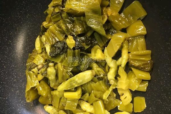 家庭版酸菜鱼的做法图解3