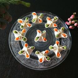  花开四季 蔬菜虾仁蒸饺的做法[图]