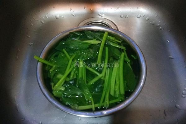  花开四季 蔬菜虾仁蒸饺的做法图解2