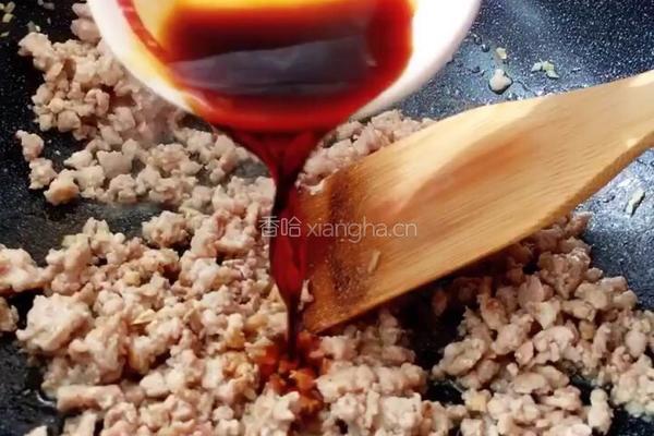 肉末蒸毛豆的做法图解6