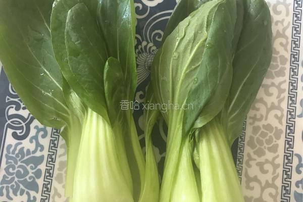 蒸油菜肉丸的做法图解2
