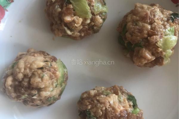 蒸菠菜丸子的做法图解4