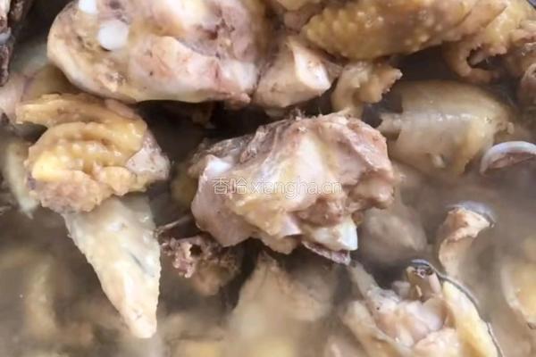 香菇黄焖鸡的做法图解2
