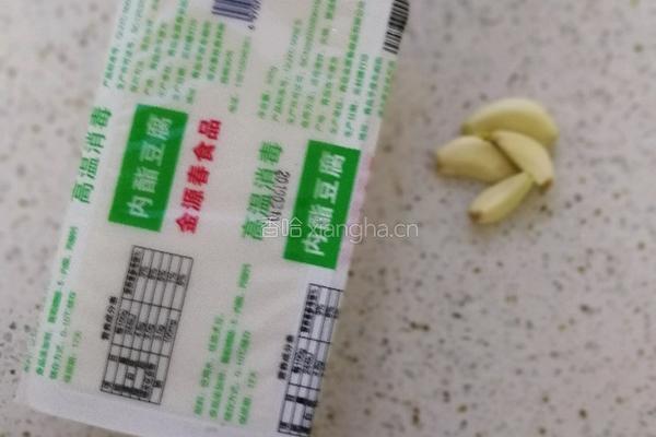 一品豆腐的做法图解1