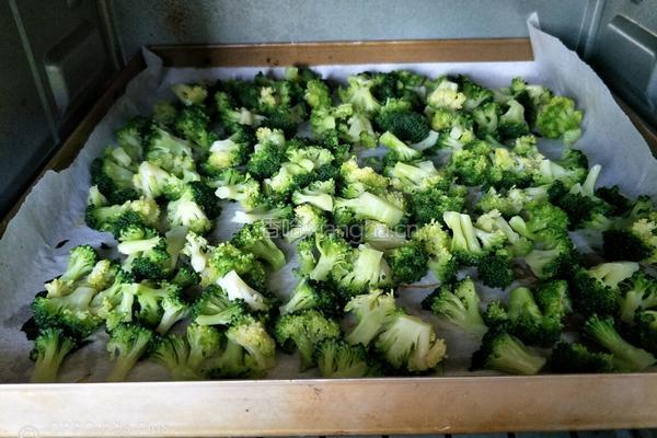 制作宝宝辅食菜粉的做法图解12