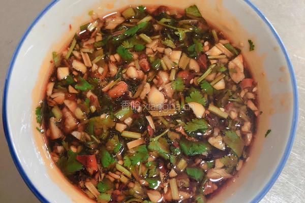 凉拌香芹豆腐丝的做法图解7