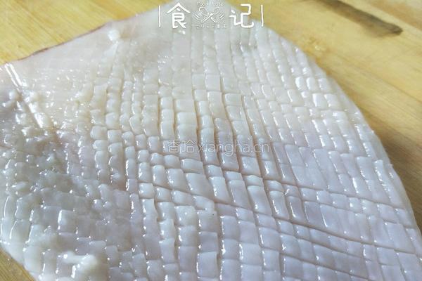 爆炒鱿鱼的做法图解3