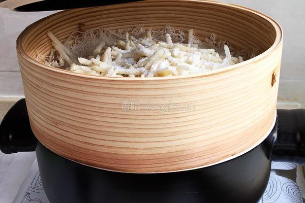 粉蒸土豆的做法图解7