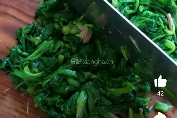 凉调辣菠菜的做法图解3