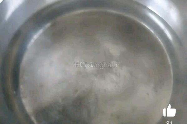 香菜鸡蛋汤的做法图解1