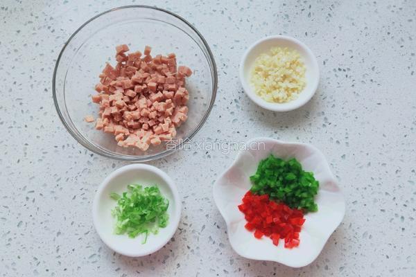 午餐肉蒸杏鲍菇的做法图解2