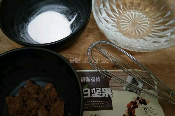 自制红糖冰粉的做法图解1