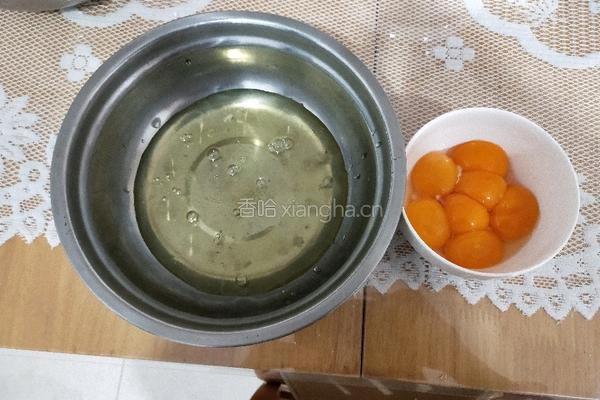 纸杯小蛋糕的做法图解2