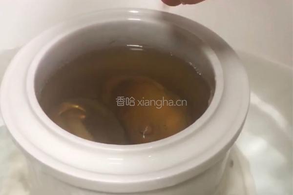 鲍鱼无花果瘦肉汤的做法图解5