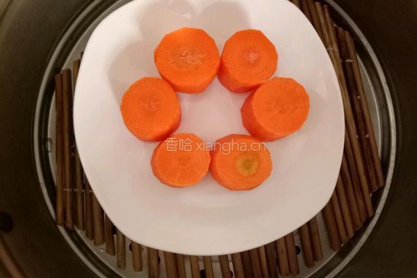  清蒸胡萝卜的做法图解4