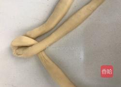 蒸面包（三辫三扣手法）的做法图解6