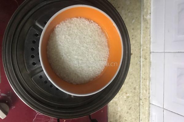 蒸红枣花生糯米饭的做法图解5