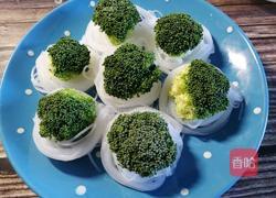 金蒜粉丝蒸西兰花的做法图解6