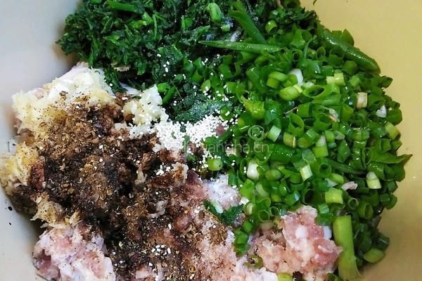 蒸红薯粉圆子的做法图解3