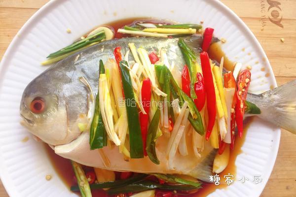 清蒸鲜嫩金鲳鱼的做法图解4