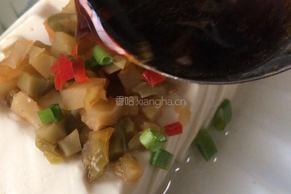 榨菜蒸豆腐的做法图解11
