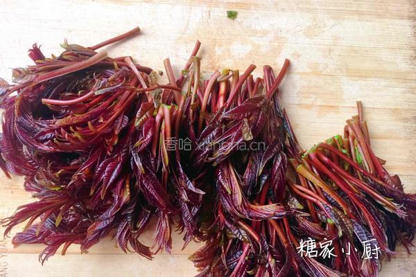 香椿芽拌豆腐的做法图解1