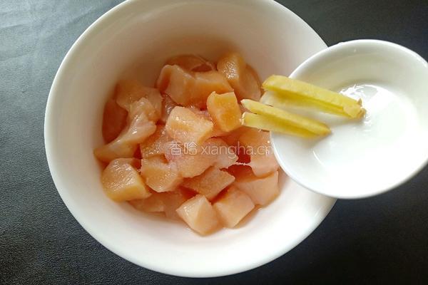 菠萝炒鸡胸肉的做法图解5
