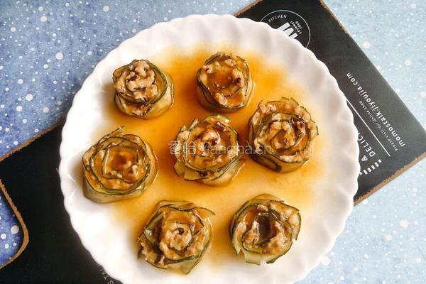 蒸鸡肉黄瓜卷的做法图解9