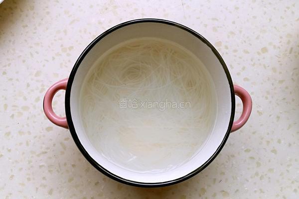 粉丝蒸虾仁的做法图解2