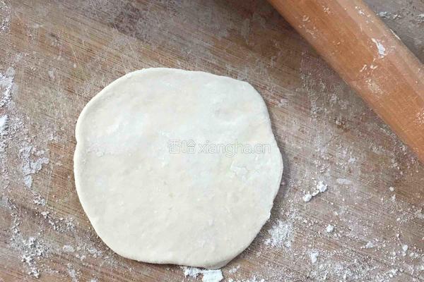 韭菜肉包子的做法图解7