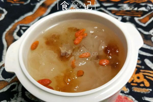 桃胶皂角米银耳羹的做法图解10