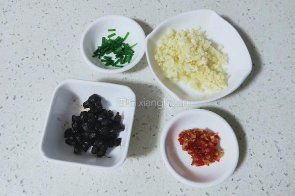 蒜蓉豆豉蒸虾的做法图解3