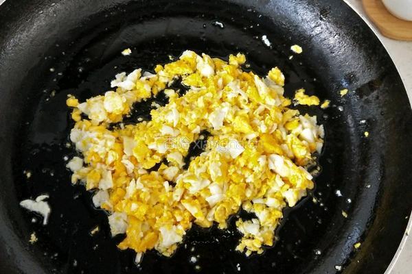 韭菜馅包子的做法图解6