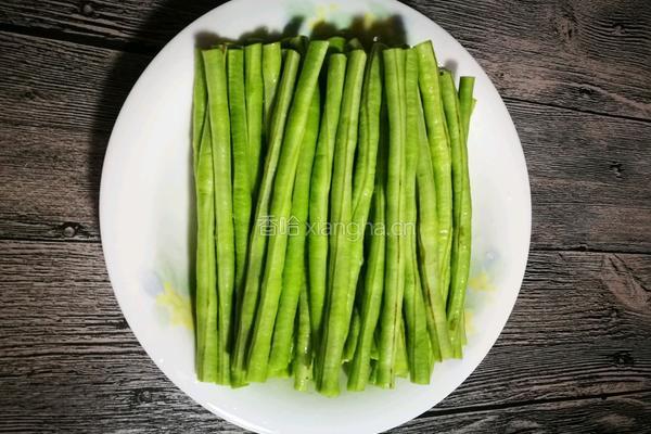 ＃蒸菜＃榄角肉松蒸豆角的做法图解3