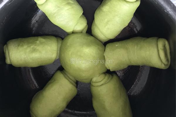 蒸菠菜吐司面包！健康好吃不上火的做法图解2