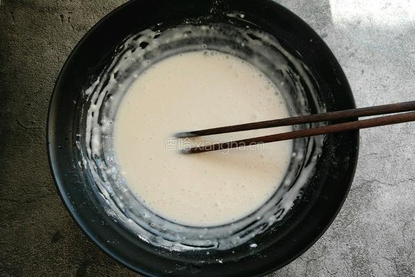 韭菜鸡蛋饼的做法图解3